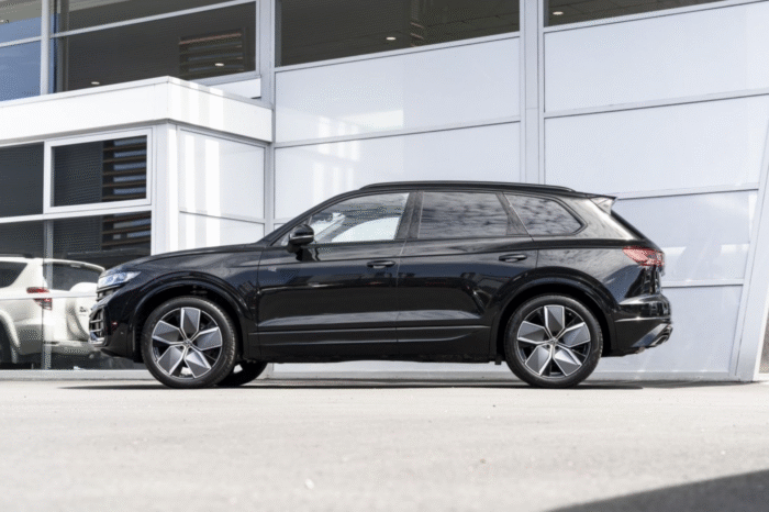 TOUARG VOLKSWAGEN BLACK