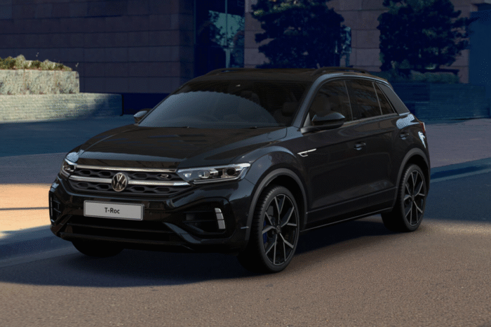 T-ROC VOLKSWAGEN BLACK